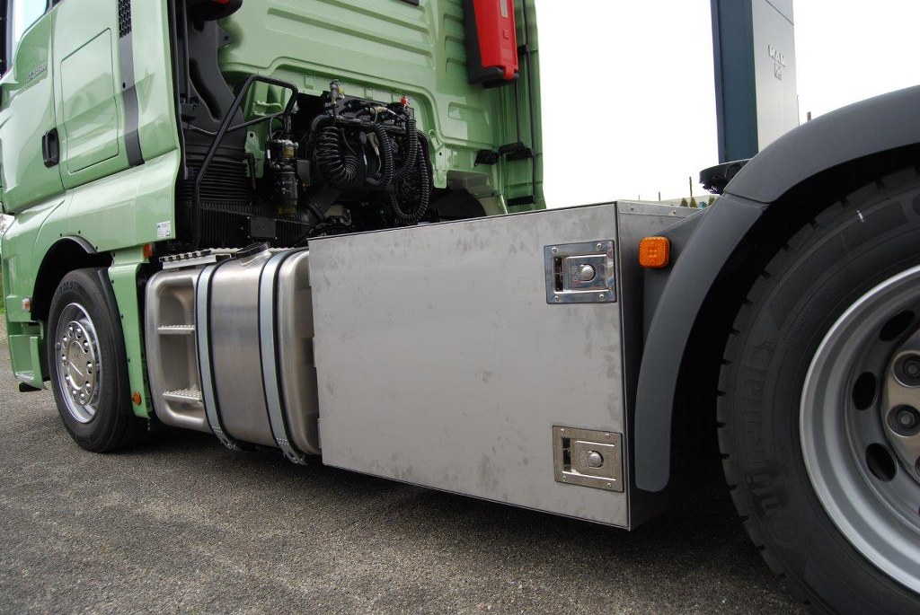 NORDIC AKA MAN TGX kist 1070mm